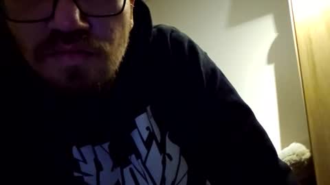 Snapshot of kryptoni18435 chatting on 01/16/25, 10:44 Tommy online show from 01/16/25, 10:44