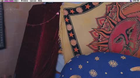 Krypto online show from 02/19/25, 06:43