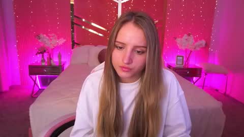 Snapshot of krys_tina chatting on 03/28/26, 07:52 krys_tina online show from 03/28/26, 07:52