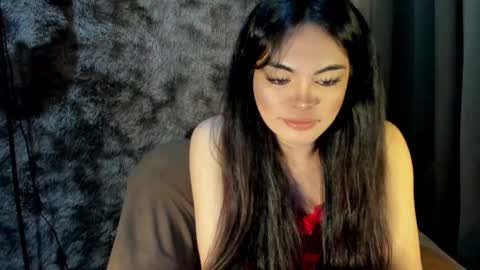 Snapshot of krystal_angel chatting on 01/27/25, 12:12 krystal_angel online show from 01/27/25, 12:12