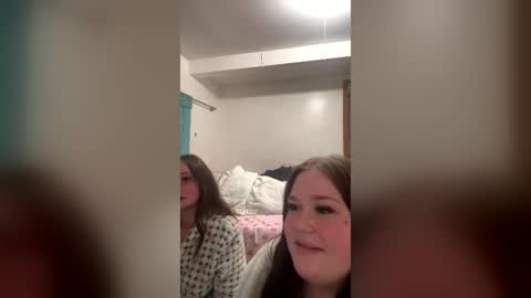 krystalbaby2727 online show from 07/08/26, 10:58