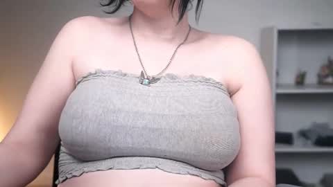 Krystal Syx online show from 02/08/26, 11:41