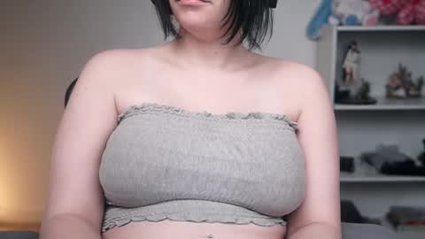 Krystal Syx online show from 02/12/26, 11:44