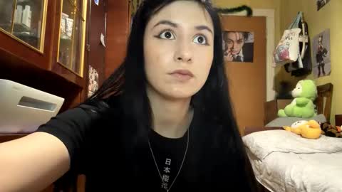 Snapshot of krystleprzygocki chatting on 02/11/26, 08:47 Mira online show from 02/11/26, 08:47