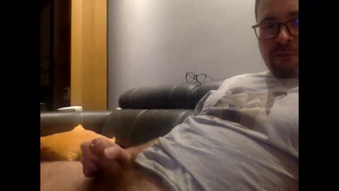 Snapshot of krzysztof1977 chatting on 12/15/24, 09:42 krzysztof1977 online show from 12/15/24, 09:42