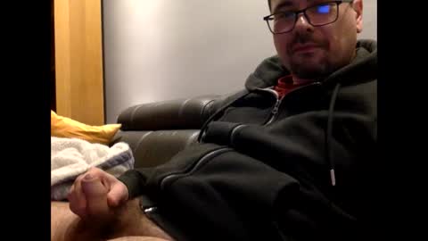 Snapshot of krzysztof1977 chatting on 12/28/24, 09:08 krzysztof1977 online show from 12/28/24, 09:08