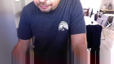 Snapshot of krzysztof1977 chatting on 10/04/25, 09:18 krzysztof1977 online show from 10/04/25, 09:18