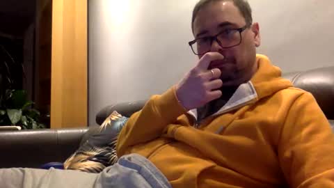 krzysztof1977 online show from 02/03/26, 10:26