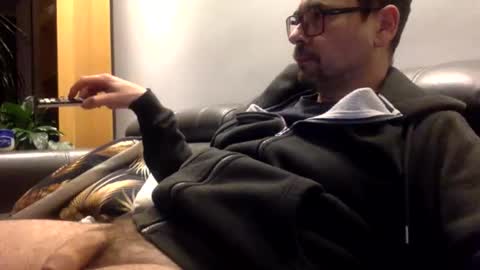 krzysztof1977 online show from 03/07/26, 09:56