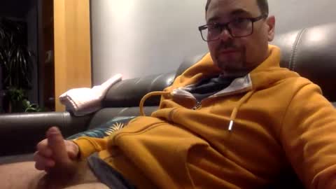 krzysztof1977 online show from 04/09/26, 10:15