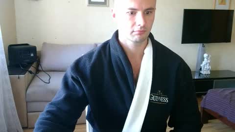 Snapshot of ksanderua chatting on 10/15/25, 08:03 ksanderua online show from 10/15/25, 08:03