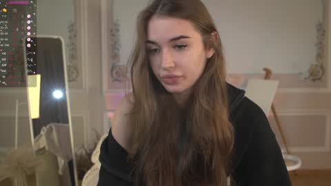 Snapshot of kseha_cute chatting on 01/06/25, 09:32 Ksesha online show from 01/06/25, 09:32