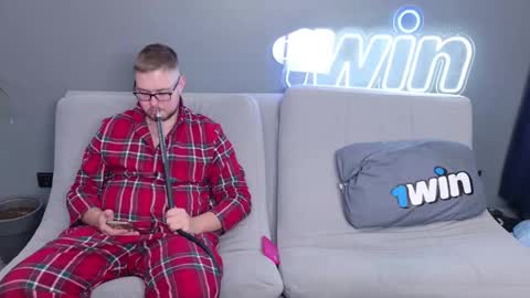 Snapshot of ksenyahot chatting on 01/19/25, 11:34 WebcamWhore online show from 01/19/25, 11:34