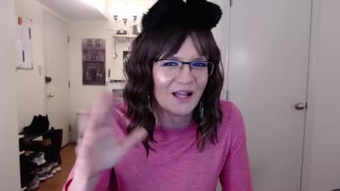 Cait online show from 01/17/26, 12:15