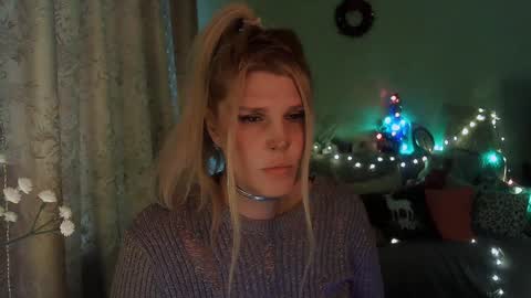 Annika  MTF ts post -op online show from 12/03/24, 10:28