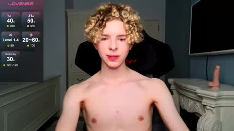 Snapshot of kudi_j chatting on 10/13/25, 05:13 Kudi online show from 10/13/25, 05:13