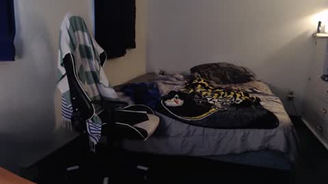 Kuggy online show from 09/10/25, 09:37