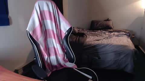 Kuggy online show from 04/19/26, 12:04