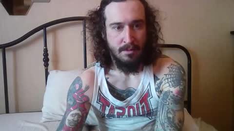 Snapshot of kumisboy chatting on 02/07/26, 09:46 Robert online show from 02/07/26, 09:46