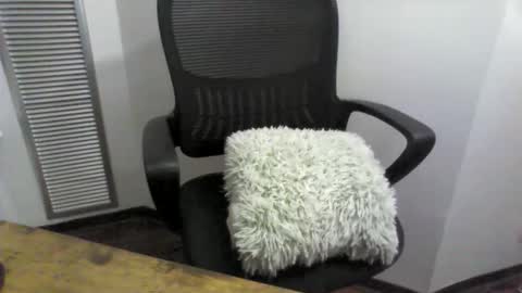 kunal7034 online show from 04/16/26, 02:34