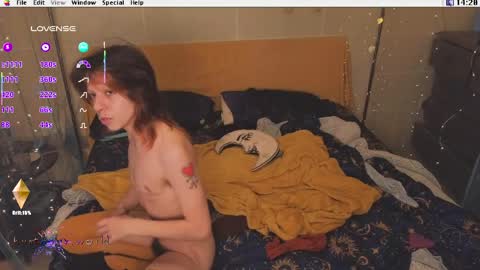 Snapshot of kuntboyzworld chatting on 05/19/26, 08:15 Krypto hethey online show from 05/19/26, 08:15