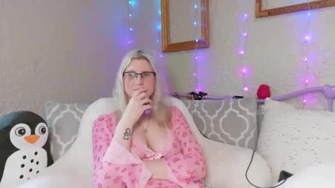 Samantha online show from 03/01/26, 12:51