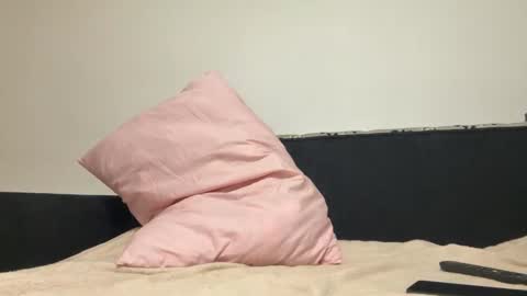 Semih yilmaz online show from 10/30/25, 07:58