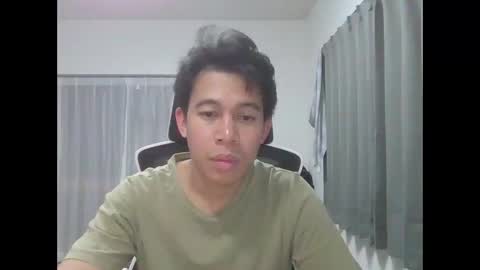Snapshot of kurdishmace chatting on 11/13/25, 01:10 KurdishMace online show from 11/13/25, 01:10