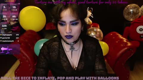 Snapshot of kureiji_fetish chatting on 01/06/25, 08:46 Fetiche Woman online show from 01/06/25, 08:46