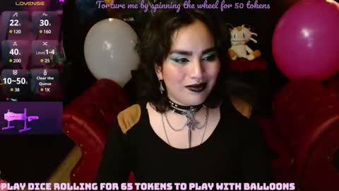 Snapshot of kureiji_fetish chatting on 02/25/25, 06:14 Fetiche Woman online show from 02/25/25, 06:14