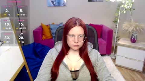 kuri_u online show from 04/03/26, 11:08