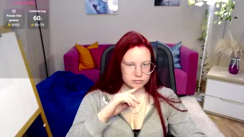 kuri_u online show from 04/21/26, 11:38