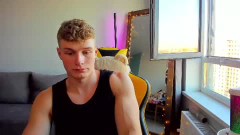 Snapshot of kurt_hanssen chatting on 07/17/26, 05:07 kurt_hanssen online show from 07/17/26, 05:07