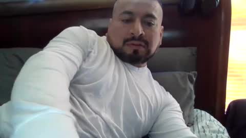 Snapshot of kush40 chatting on 12/01/24, 08:42 kush40 online show from 12/01/24, 08:42