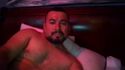 Snapshot of kush40 chatting on 09/13/25, 02:44 kush40 online show from 09/13/25, 02:44