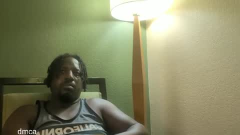 Snapshot of kushgod711 chatting on 07/11/26, 06:54 kgbbc9 online show from 07/11/26, 06:54