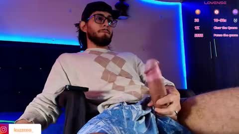 kuzzcoo online show from 11/12/25, 01:22