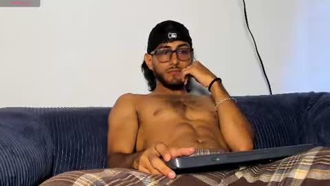 Snapshot of kuzzcoo chatting on 06/18/26, 03:05 kuzzcoo online show from 06/18/26, 03:05