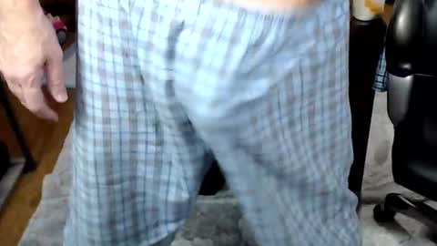 Snapshot of kwib34 chatting on 11/29/25, 11:13 kwib34 online show from 11/29/25, 11:13