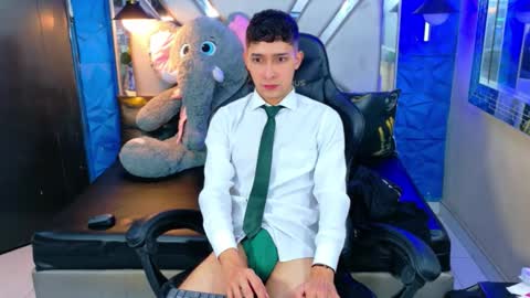 Kygo online show from 10/05/25, 02:04