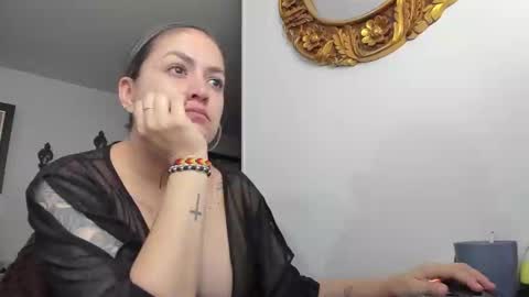 kyhara online show from 02/10/25, 11:13