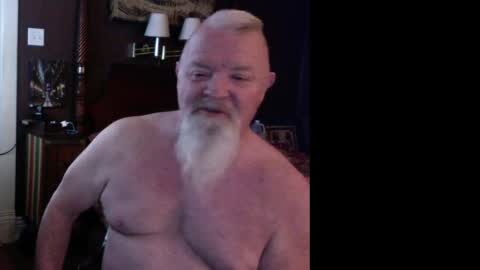 Snapshot of kyhgihntight chatting on 03/11/25, 05:13 Nick Nude Celt KYHighNTight online show from 03/11/25, 05:13