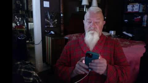 Snapshot of kyhgihntight chatting on 01/07/26, 01:02 Nick Nude Celt KYHighNTight online show from 01/07/26, 01:02