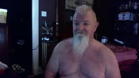Snapshot of kyhgihntight chatting on 01/19/26, 06:17 Nick Nude Celt KYHighNTight online show from 01/19/26, 06:17
