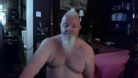 Snapshot of kyhgihntight chatting on 03/08/26, 02:15 Nick Nude Celt KYHighNTight online show from 03/08/26, 02:15