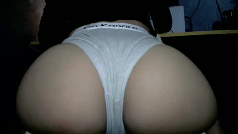 Snapshot of kylafuckme chatting on 06/19/26, 05:34 kylafuckme online show from 06/19/26, 05:34