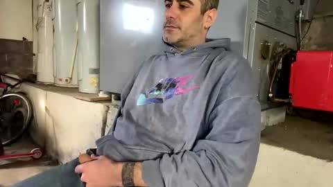 kyle67527 online show from 02/12/25, 04:55