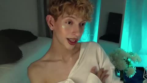 Kyle Cooper online show from 12/10/24, 05:28