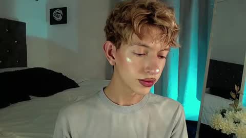 Kyle Cooper online show from 12/28/24, 05:12