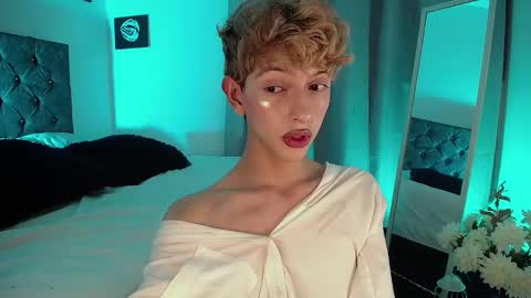 Kyle Cooper online show from 12/31/24, 04:27